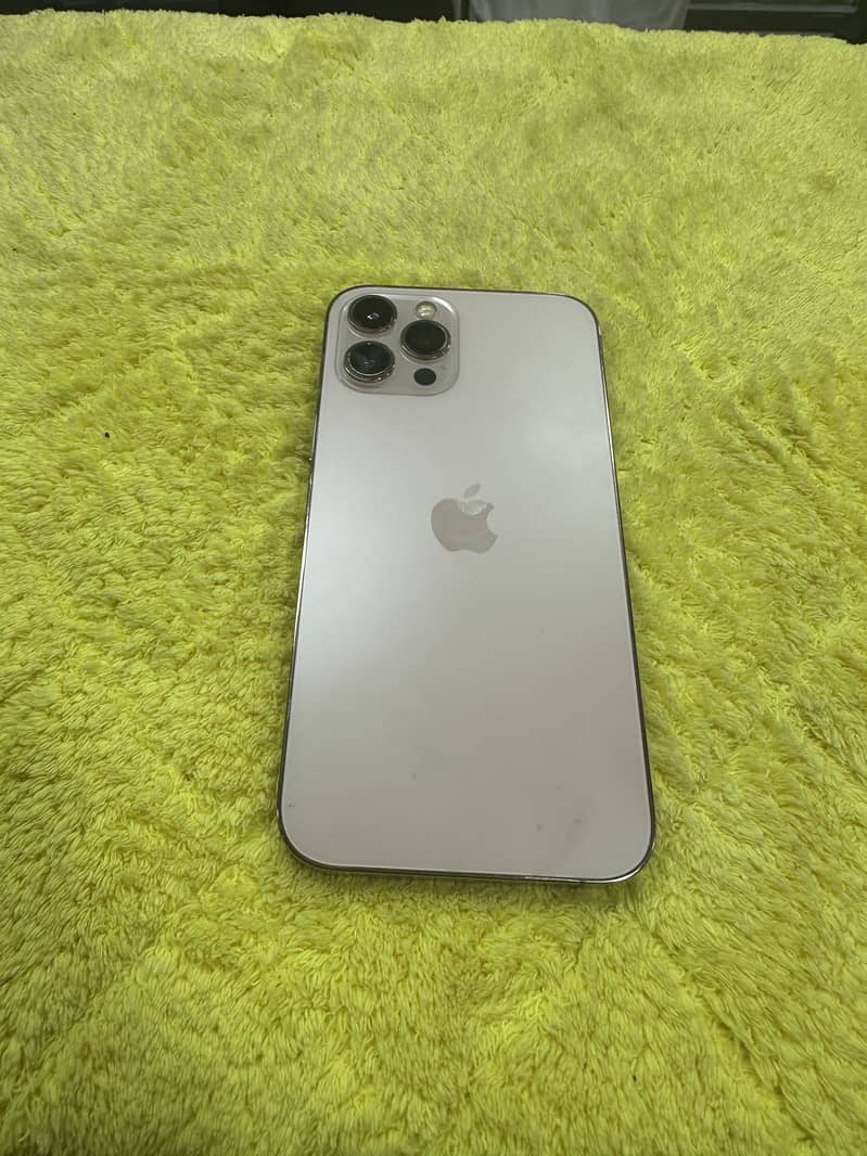Apple iPhone 12 Pro Max 2