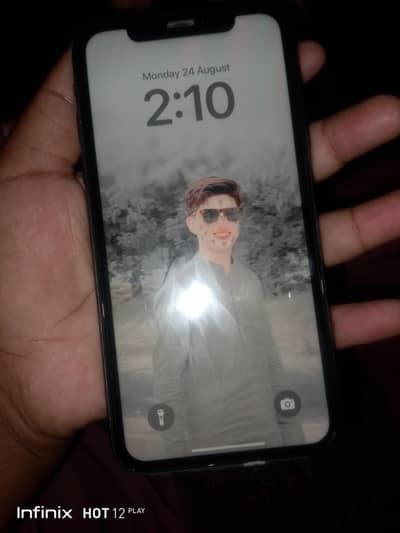 Apple iPhone 11