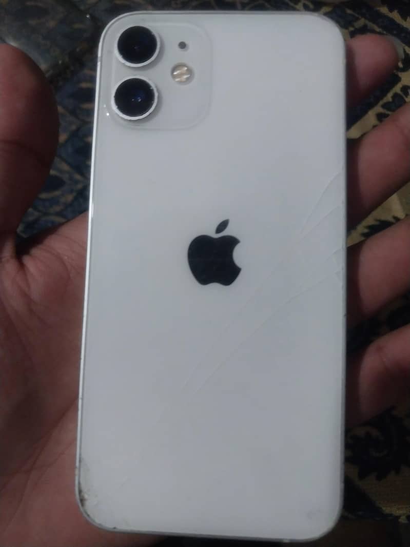 Apple iPhone 12 mini 6