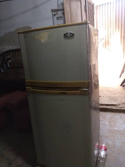 urgent sale fridge ok ha