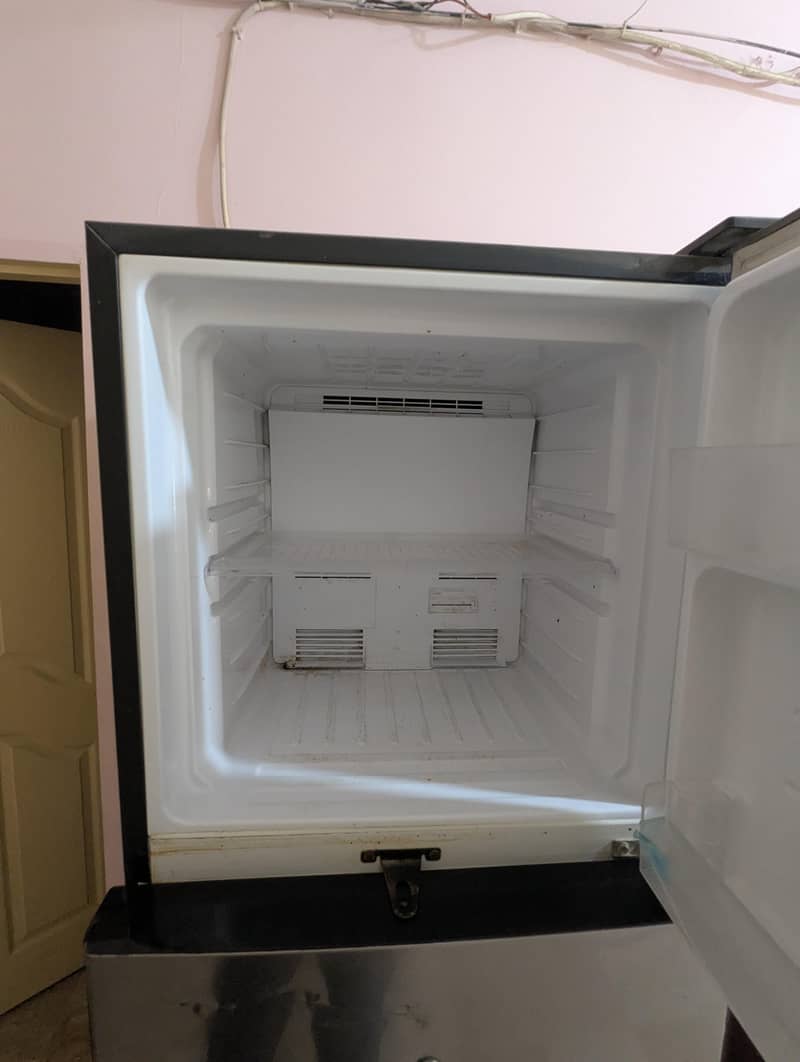 Sharp Refrigerator 4