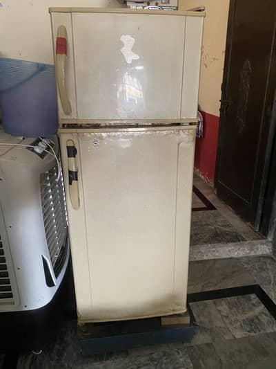 Singer medium frij first hand used