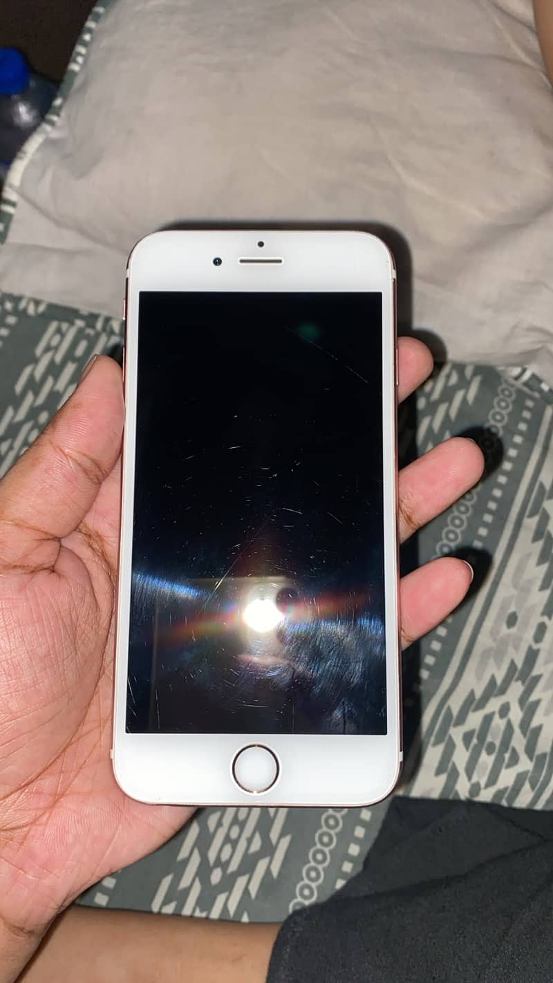 Apple iPhone 6S 2