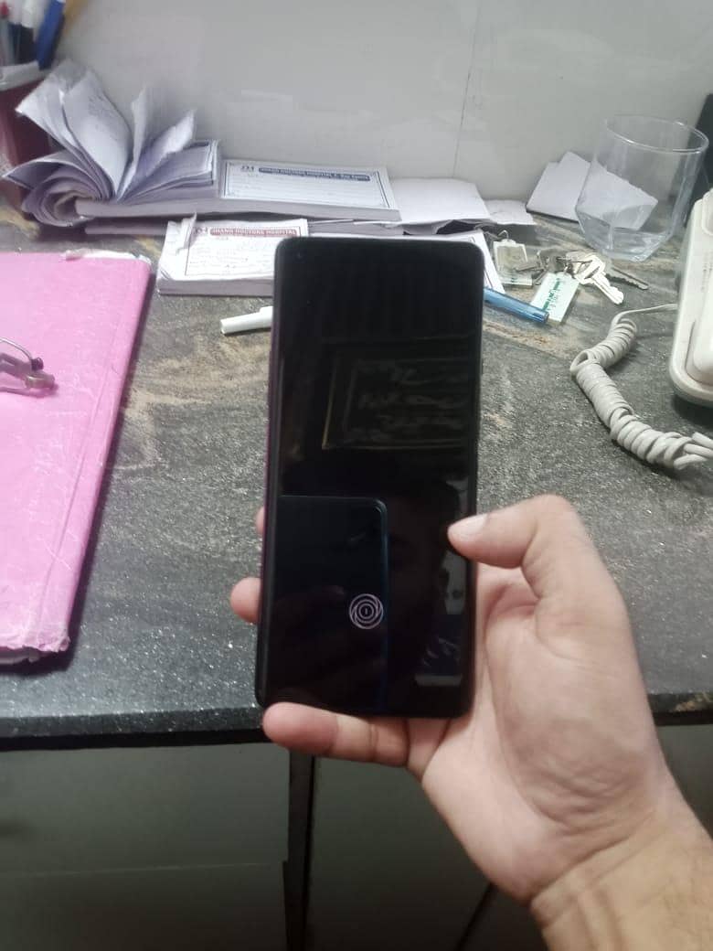 One Plus 8 Pro 4