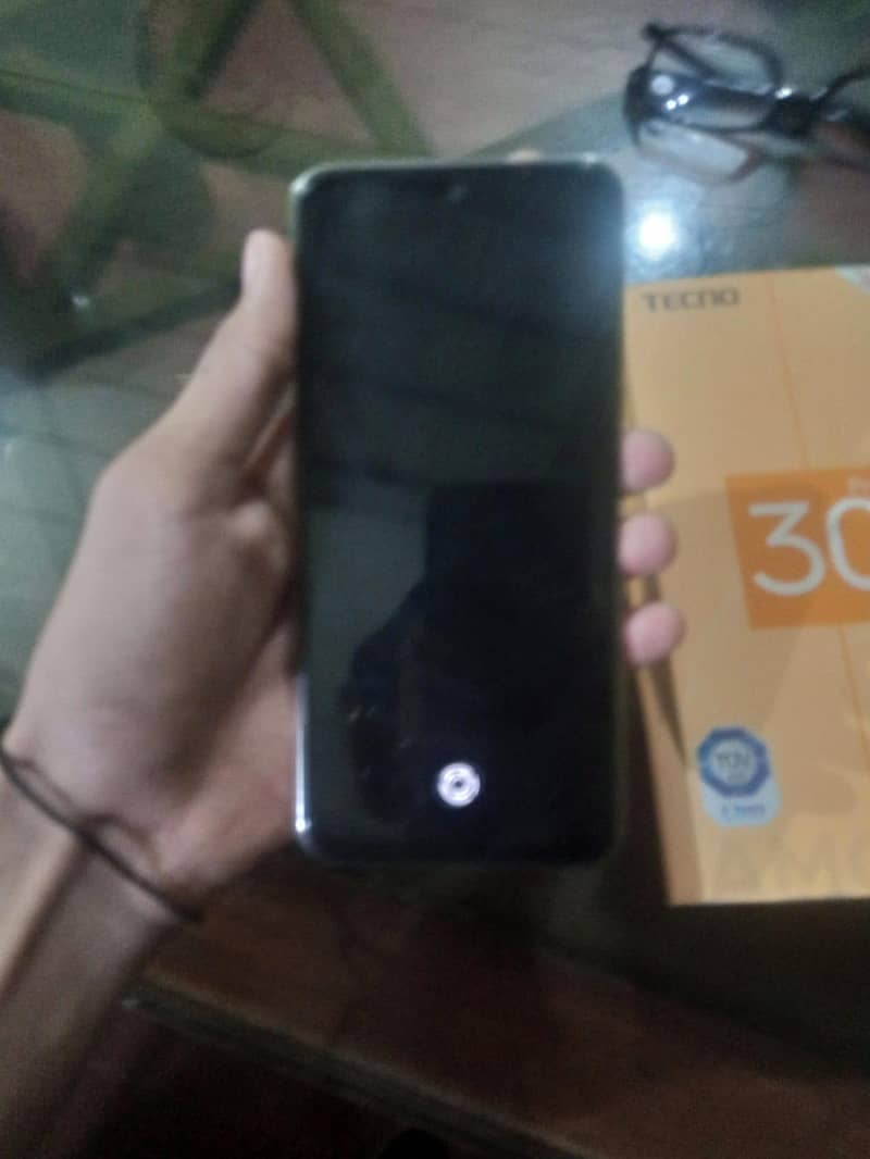 Tecno spark 30 pro 5