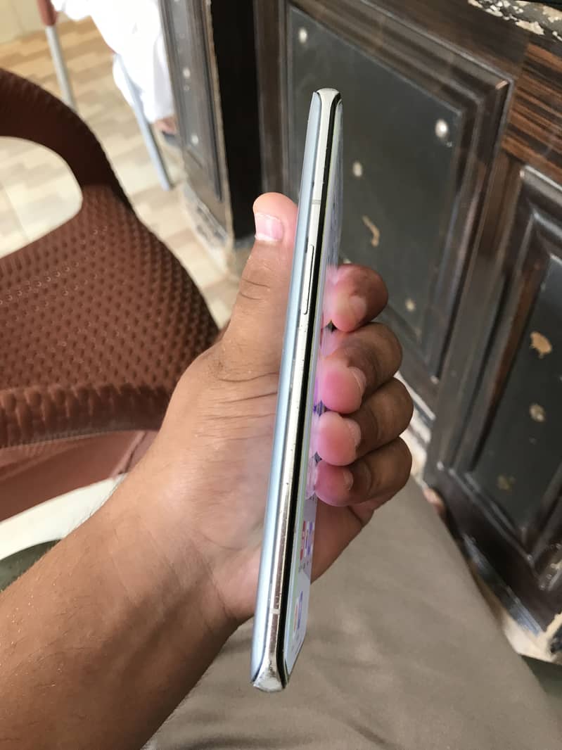 One Plus 9 Pro 4