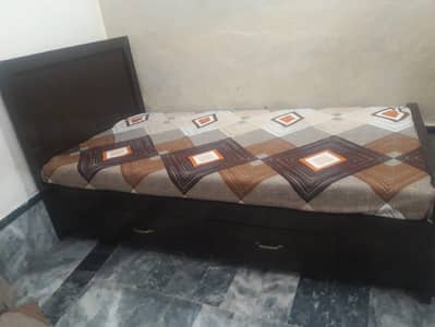 singal bed large 2 draws