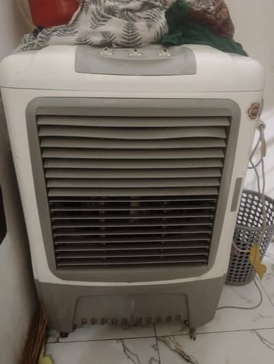 Air water cooler