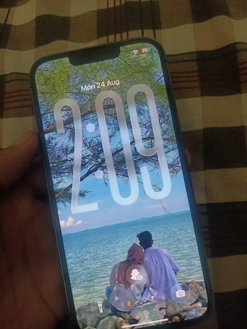 Apple iPhone 13 Pro 2