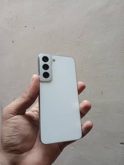 Samsung Mobile S22