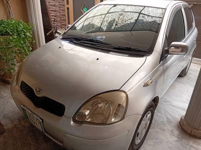 Toyota Vitz 2003