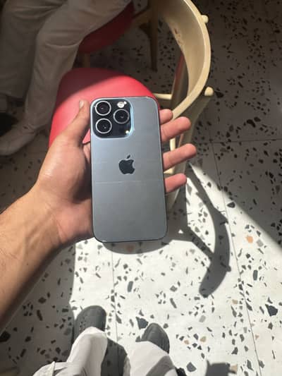 Apple iPhone 15 Pro jv