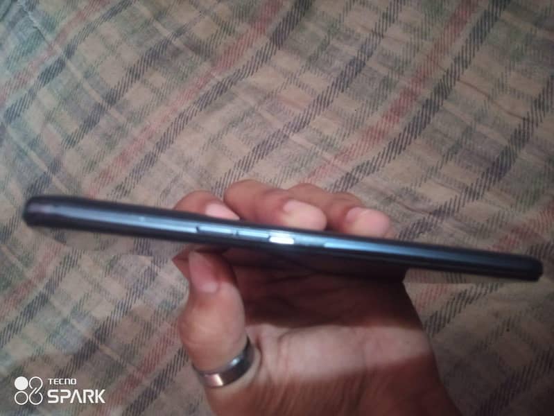 Tecno Spark 10C 0
