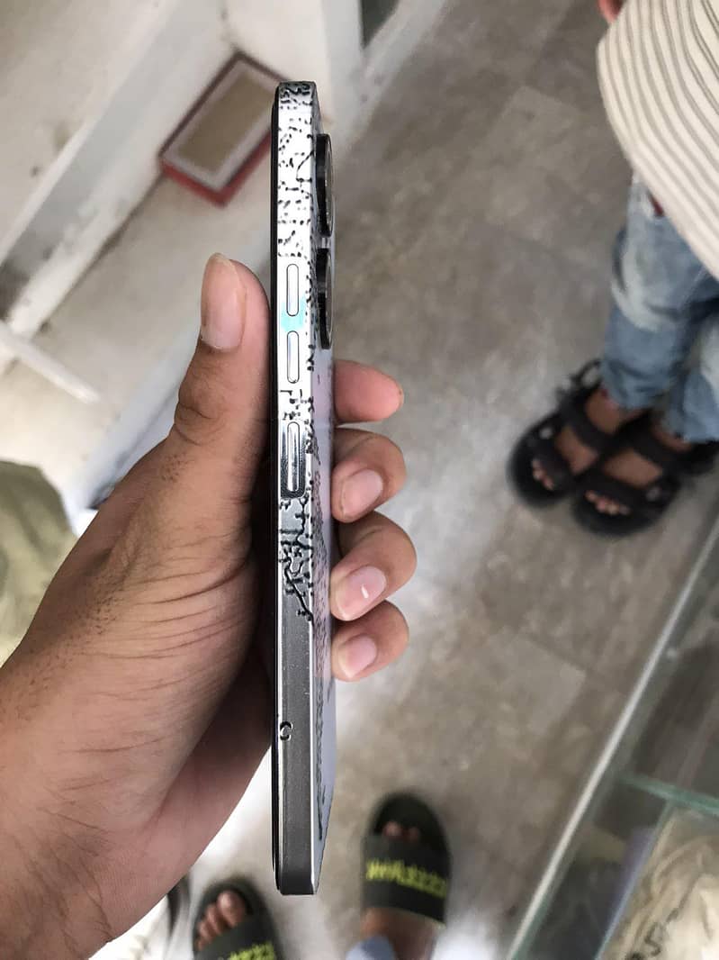 Tecno CAMON 20 1
