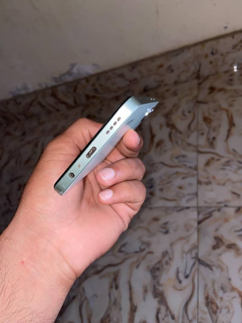 Realme Note 60x 3