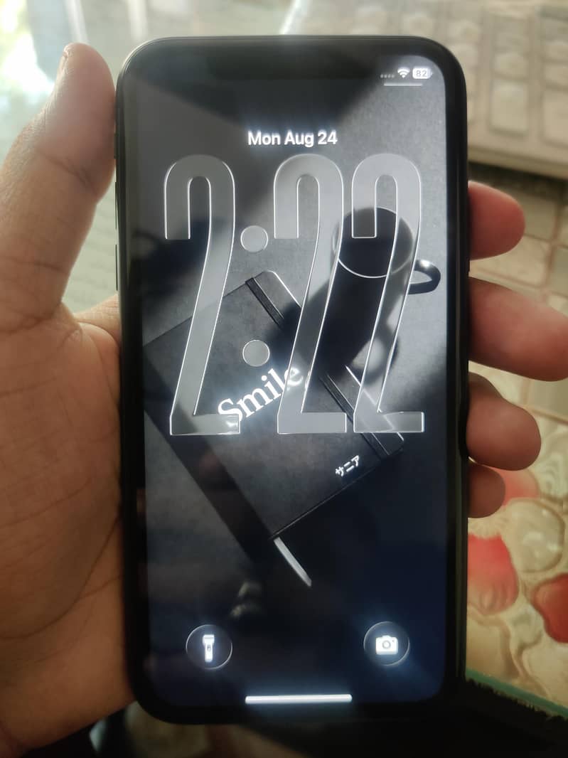 Apple iPhone 11 0