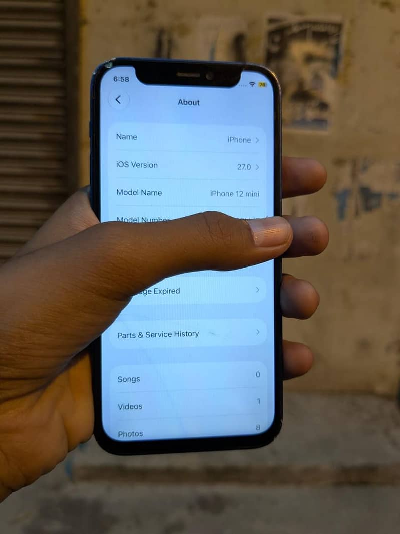 Apple iPhone 12 mini 8