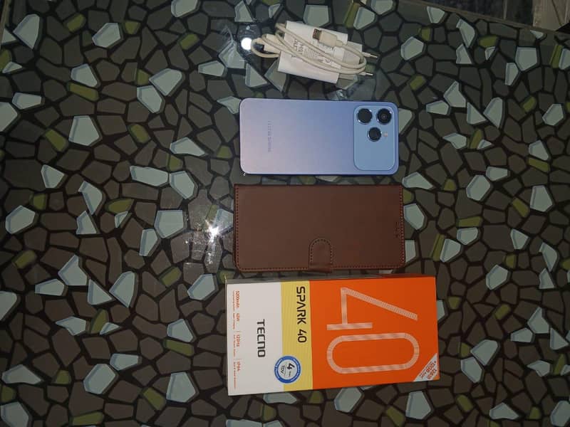 Tecno Spark 40 1