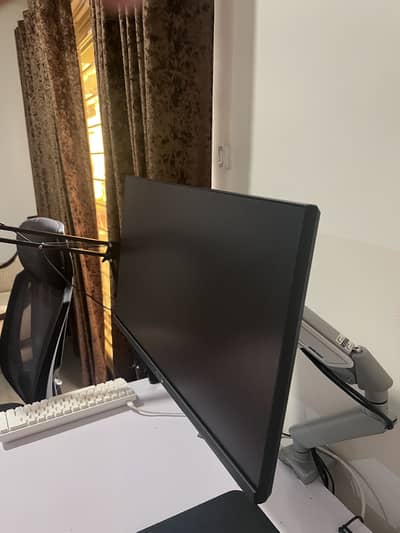 ASUS TUF Gaming  VG259QMRL5A Monitor with monitor stand and dp cable
