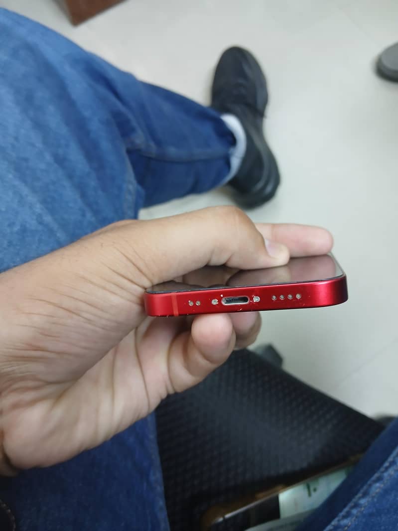 Apple iPhone 13 mini 2