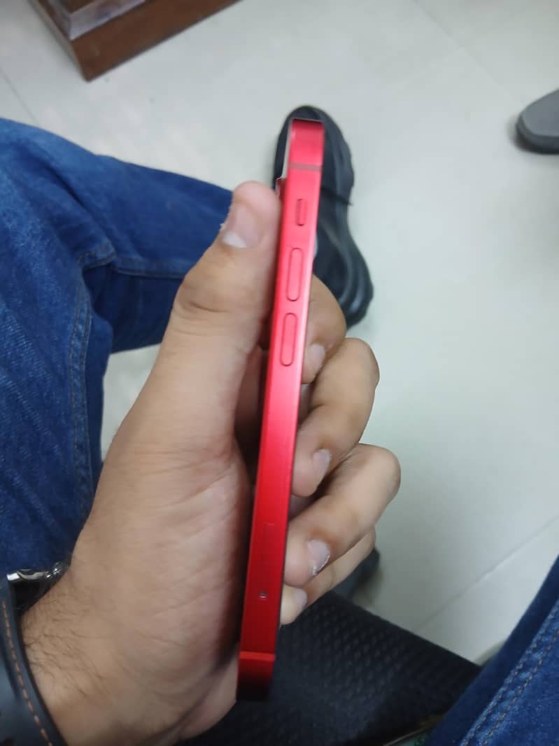 Apple iPhone 13 mini 3