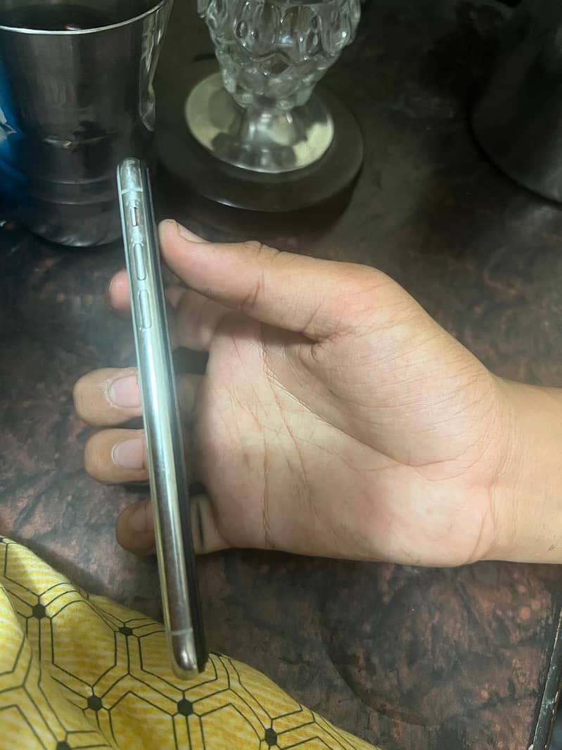 Apple iPhone X 1