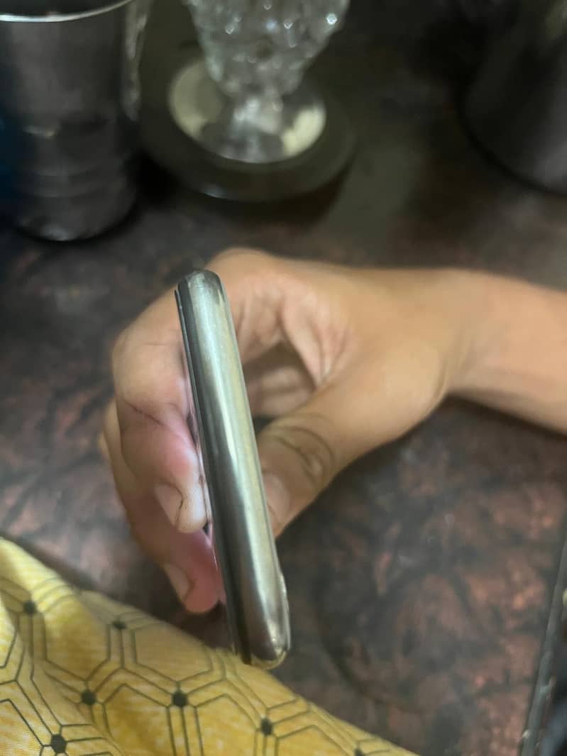 Apple iPhone X 2
