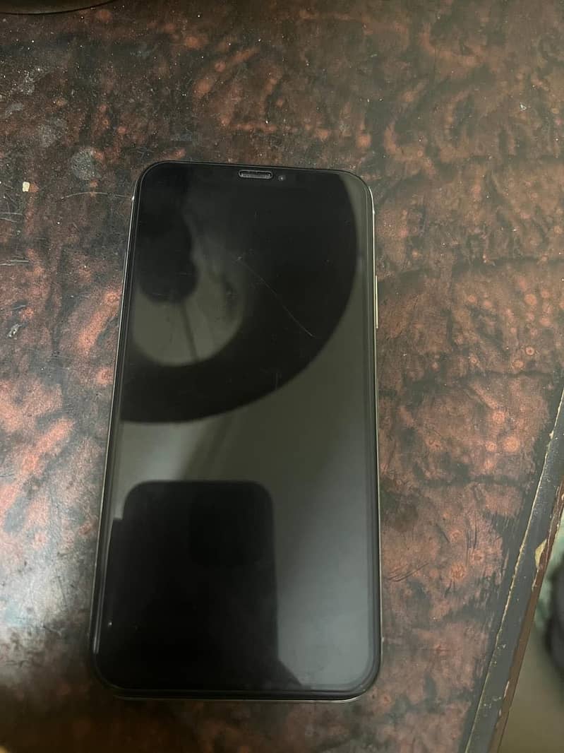 Apple iPhone X 5