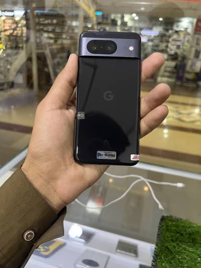 Google Pixel 8