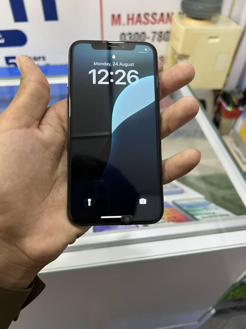 Google Pixel 8 1