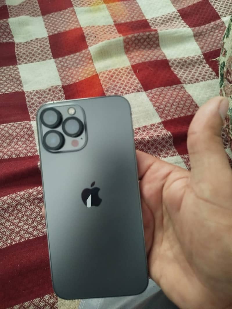 Apple iPhone 13 Pro Max 10