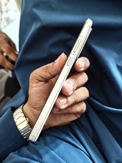 Realme GT 6 China 12/256 PTA Approved 10/10 lush condition
