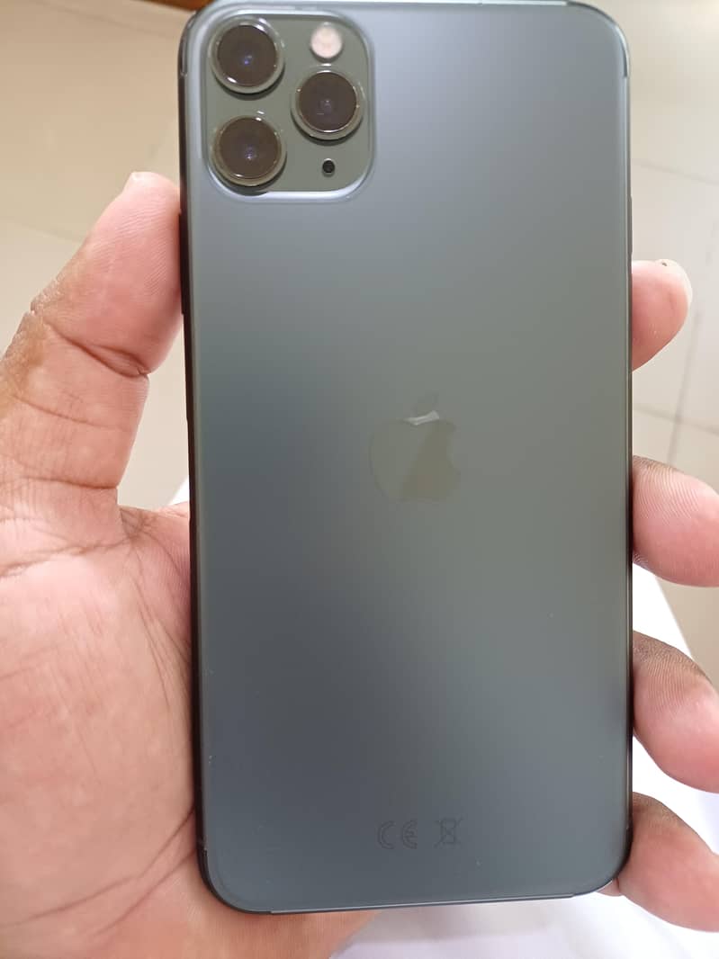 Apple iPhone 11 Pro Max 2