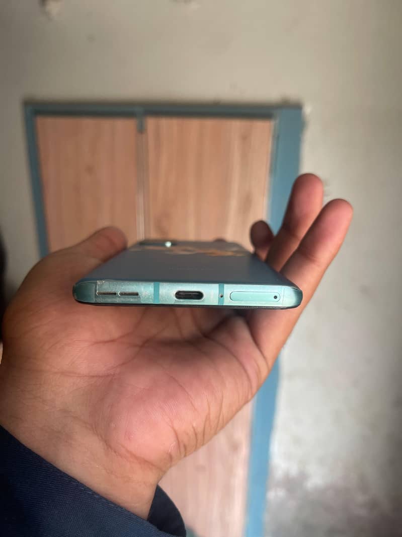 One Plus 8T 3