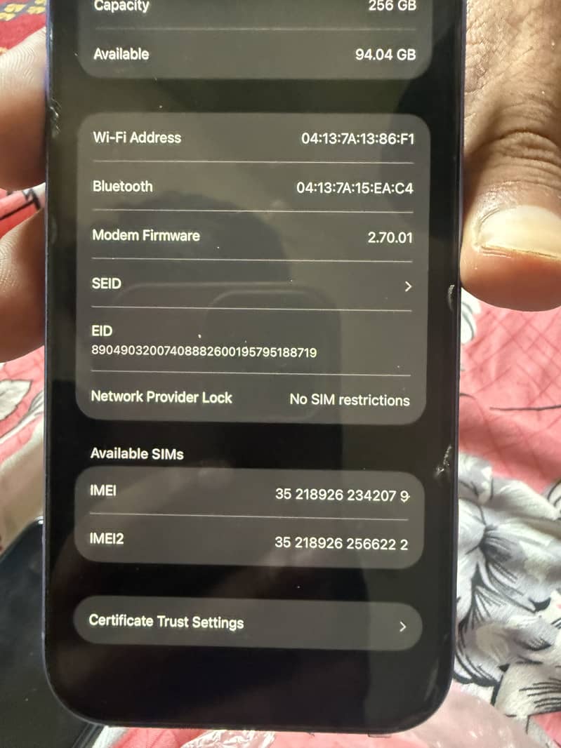 Apple iPhone 16 2