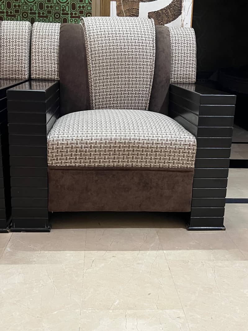 5seater sofa set 0