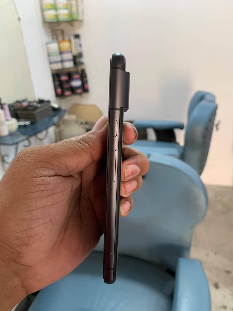 Google Pixel 8 1