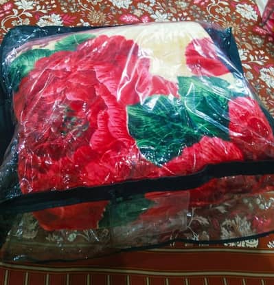 Soft Double Bed Blanket (Good Condition)