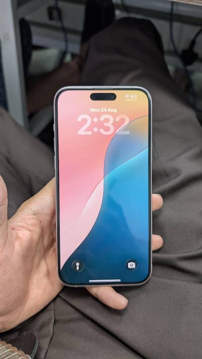 Apple iPhone 15 plus