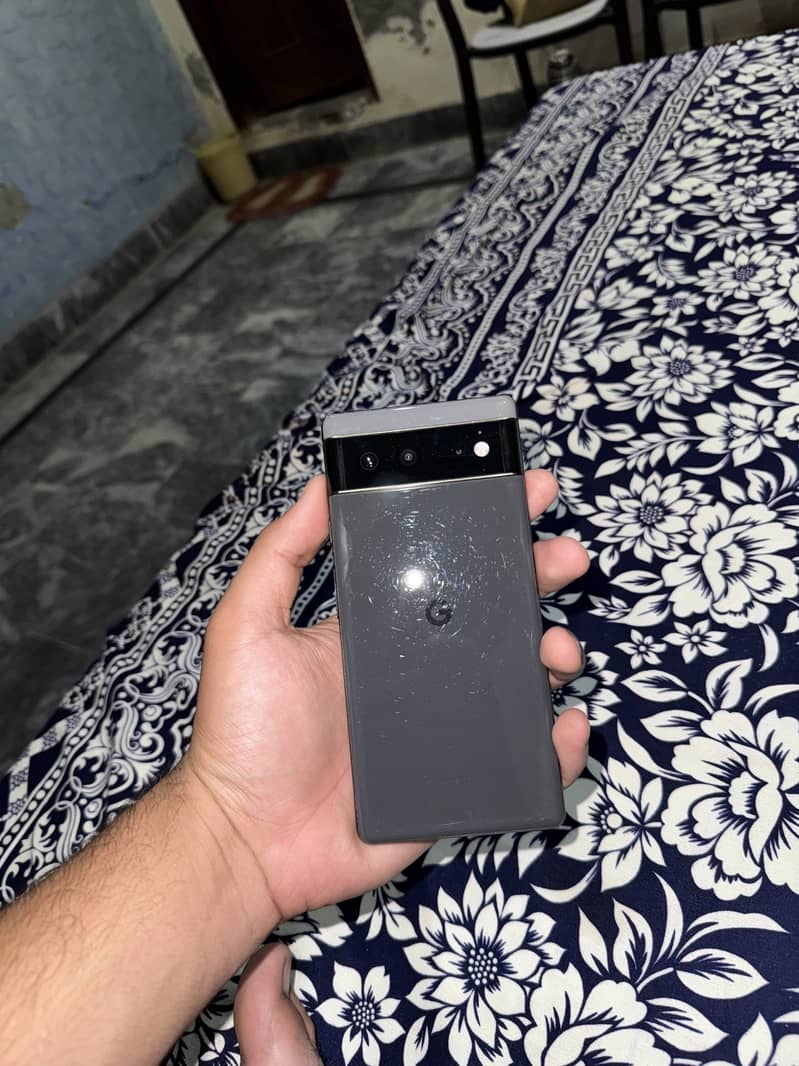 Google Pixel 6 5
