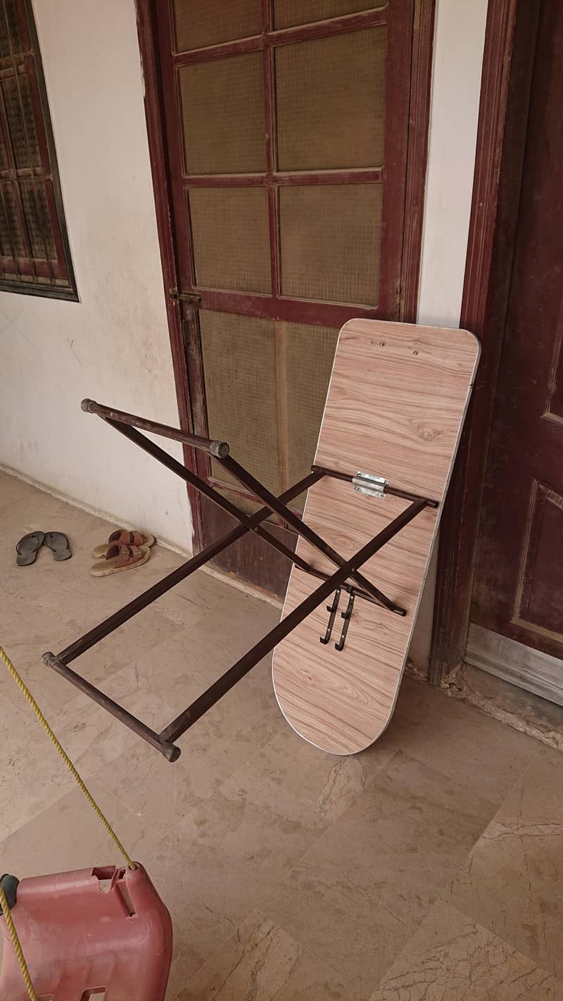 iron stand 2