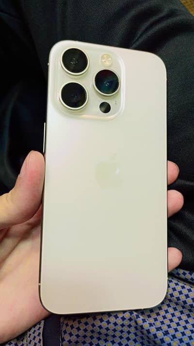 iPhone 15 Pro 256gb JV with box