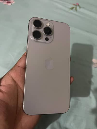 Apple iPhone 15 Pro Max