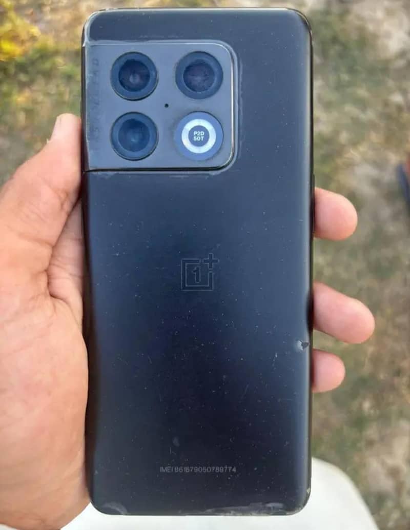 One Plus 10 Pro 7