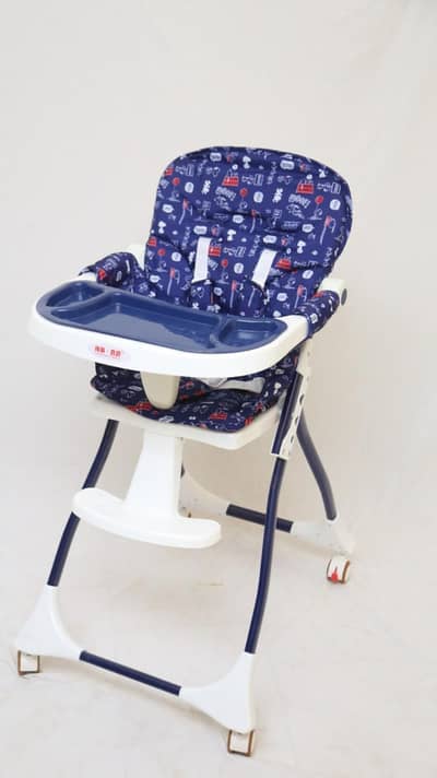 Baby chair for sale slightly used. . !!!