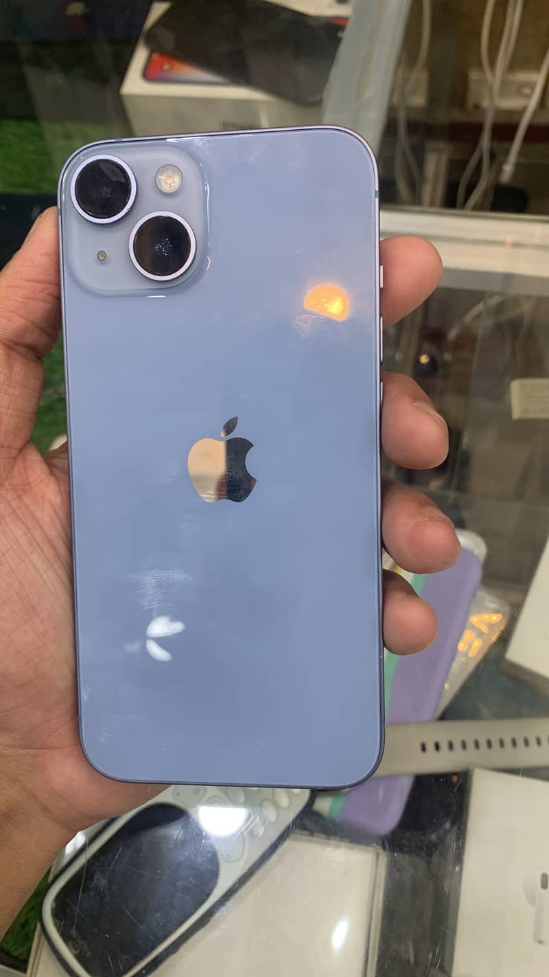 Apple iPhone 14 0