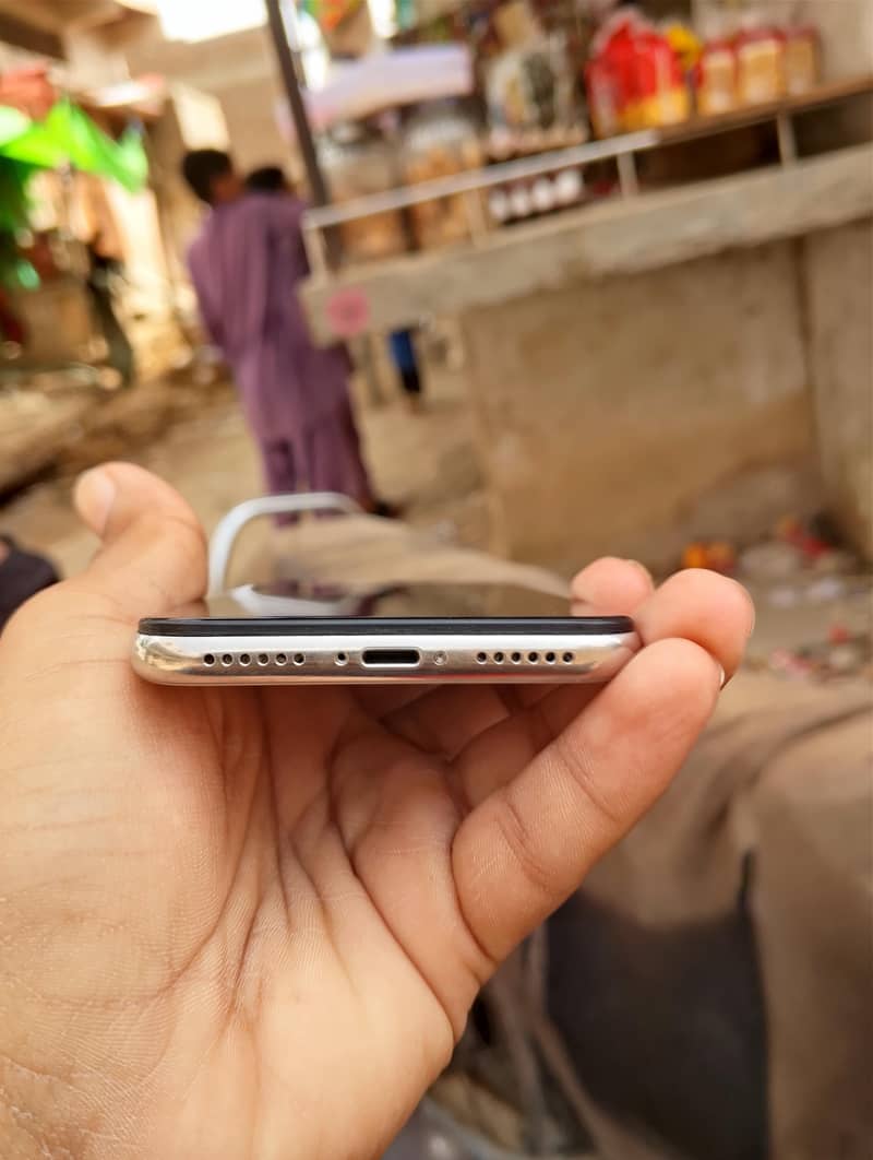 Apple iPhone X 2