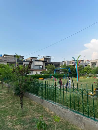 5 Marla Plot For Sale in Imperial Block | Park View City Lahore