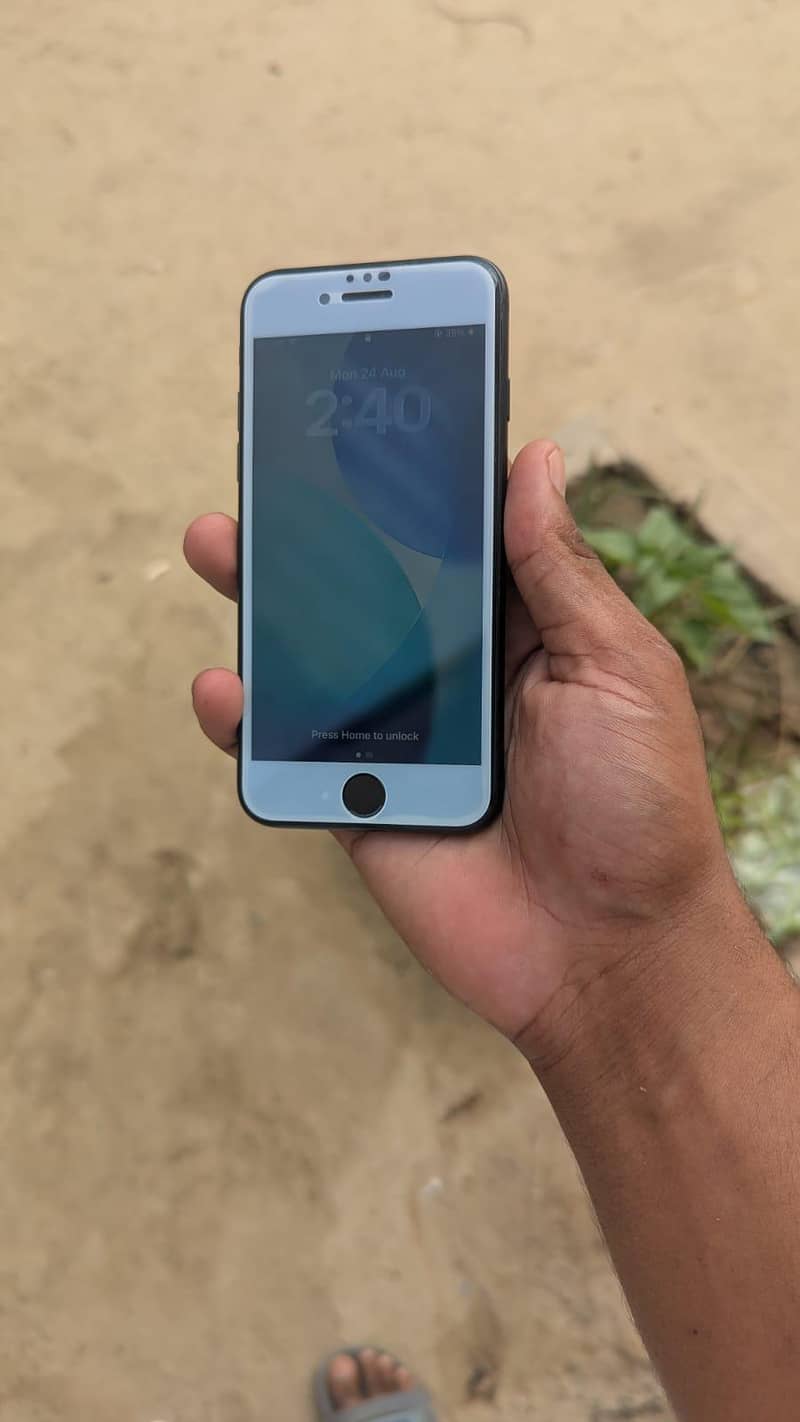 Apple iPhone SE 2