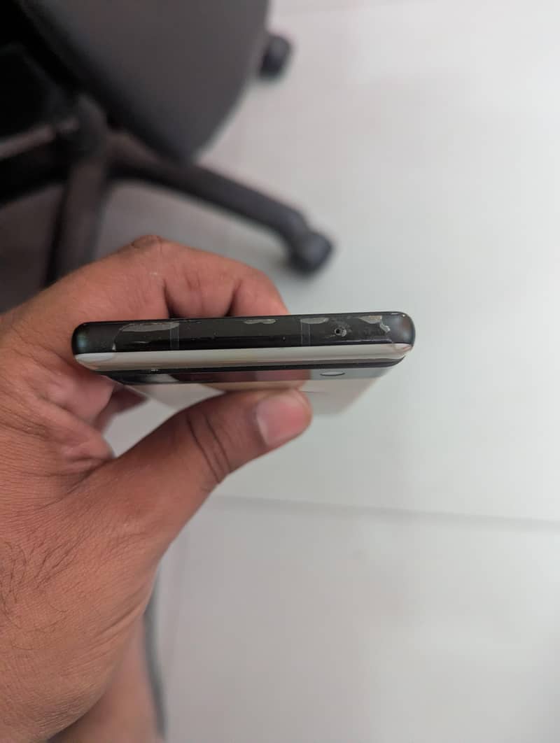 Google Pixel 6a 3